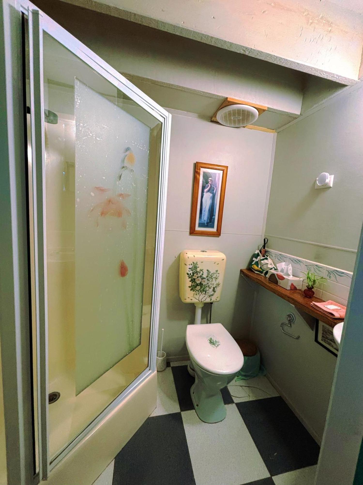 The Goat And Goose Bed & Breakfast レイクス・エントランス エクステリア 写真
